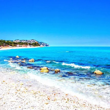 Feriegård Rosa Antica *